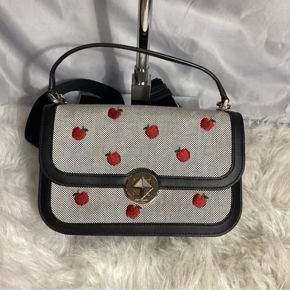 Kate Spade Audrey Orchard Toss Embroidered Apples Flap Crossbody Bag EUC - Picture 5 of 15